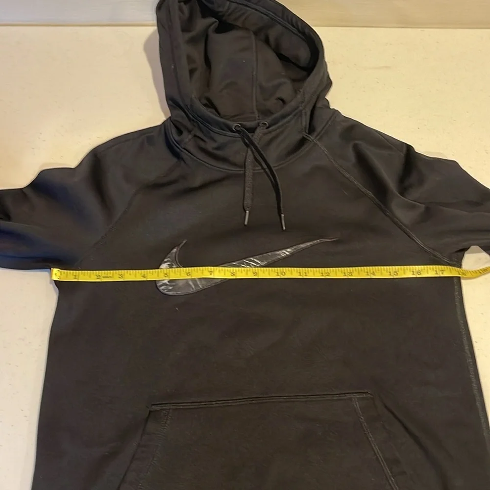Nike Black Women’s Pullover Hoodie
